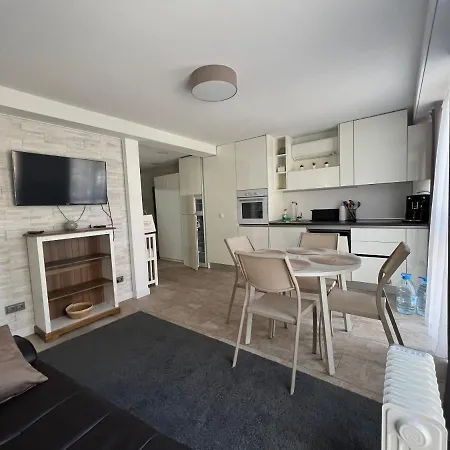 Appartement Park 112 *