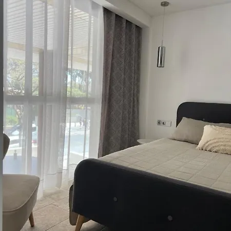 Appartement Park 112 *